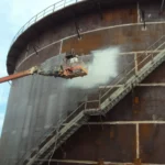 Granallado con Robot FasterBlaster de dos Tanques de 100.000 Barriles